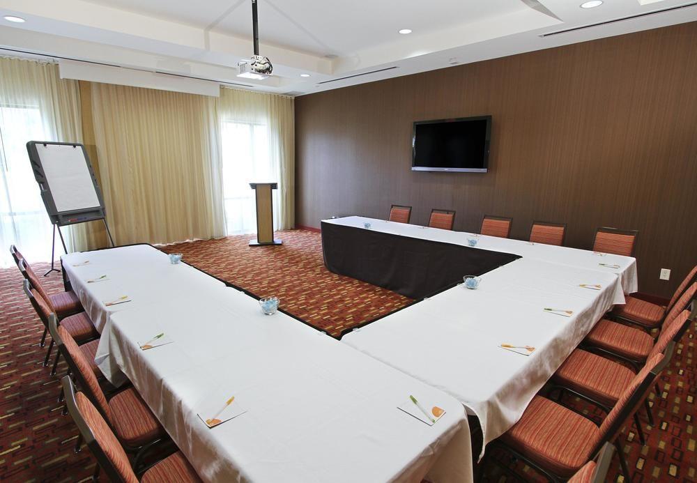 Hotel Courtyard By Marriott Raleigh North/Triangle Town Center Exterior foto