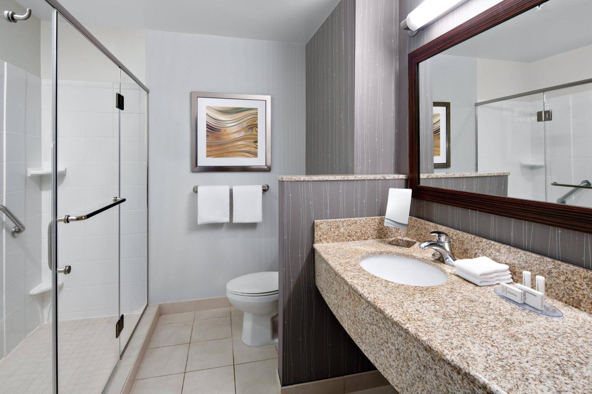 Hotel Courtyard By Marriott Raleigh North/Triangle Town Center Exterior foto