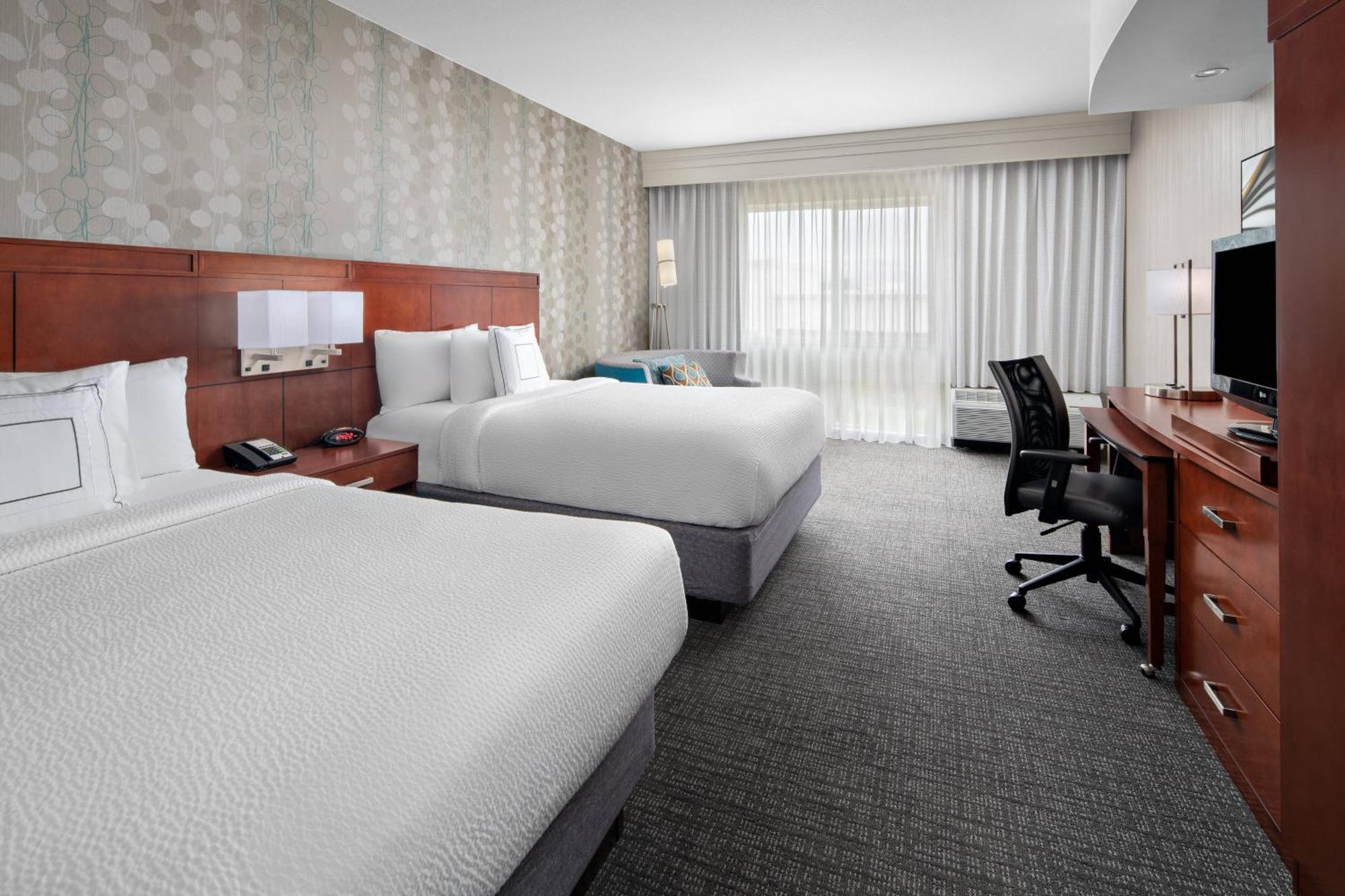 Hotel Courtyard By Marriott Raleigh North/Triangle Town Center Exterior foto